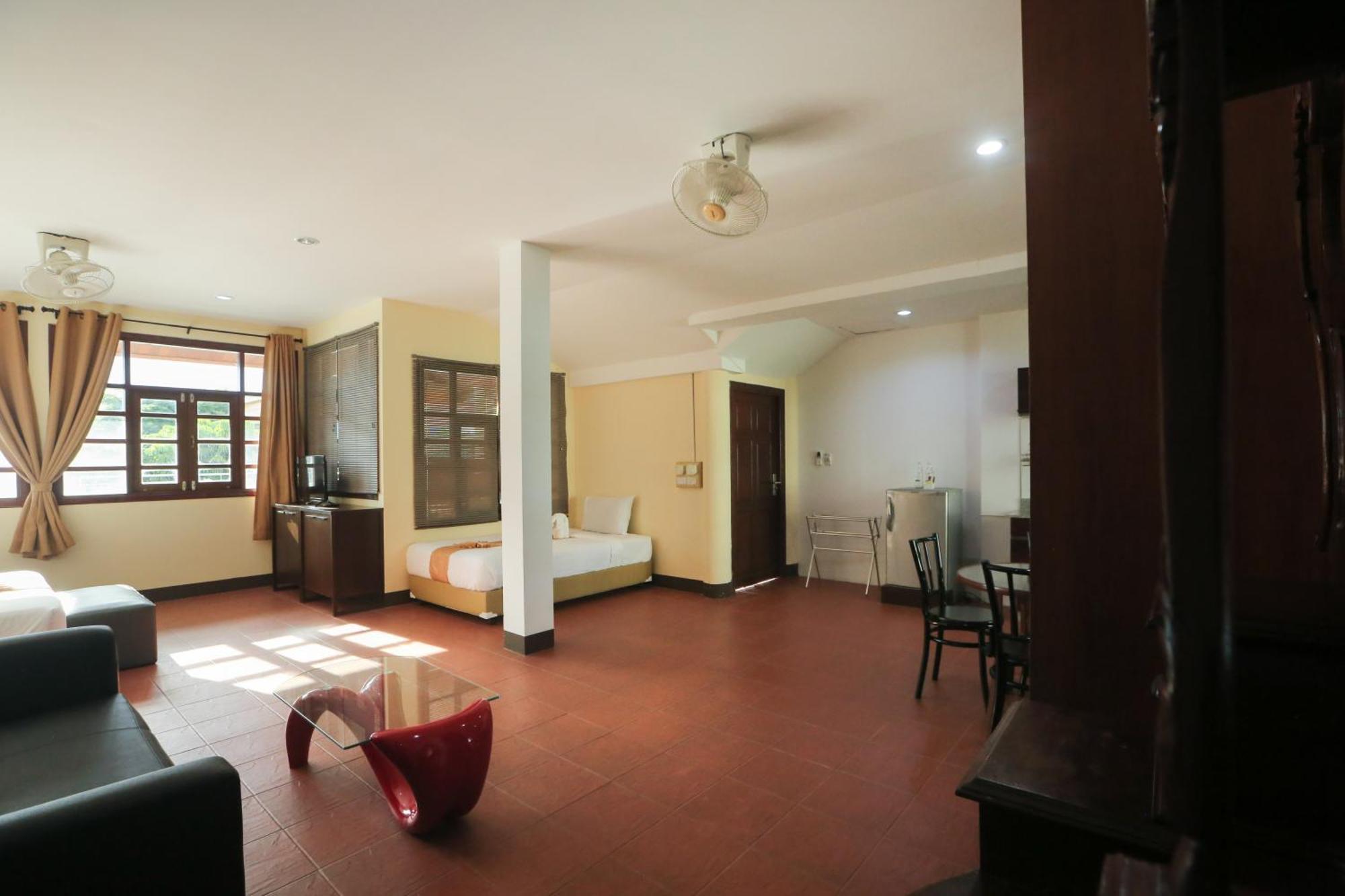 Blue Beach Apartment Rawai Екстериор снимка