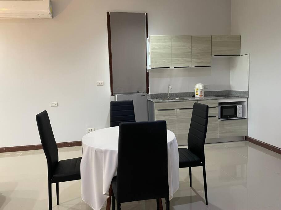 Blue Beach Apartment Rawai Екстериор снимка