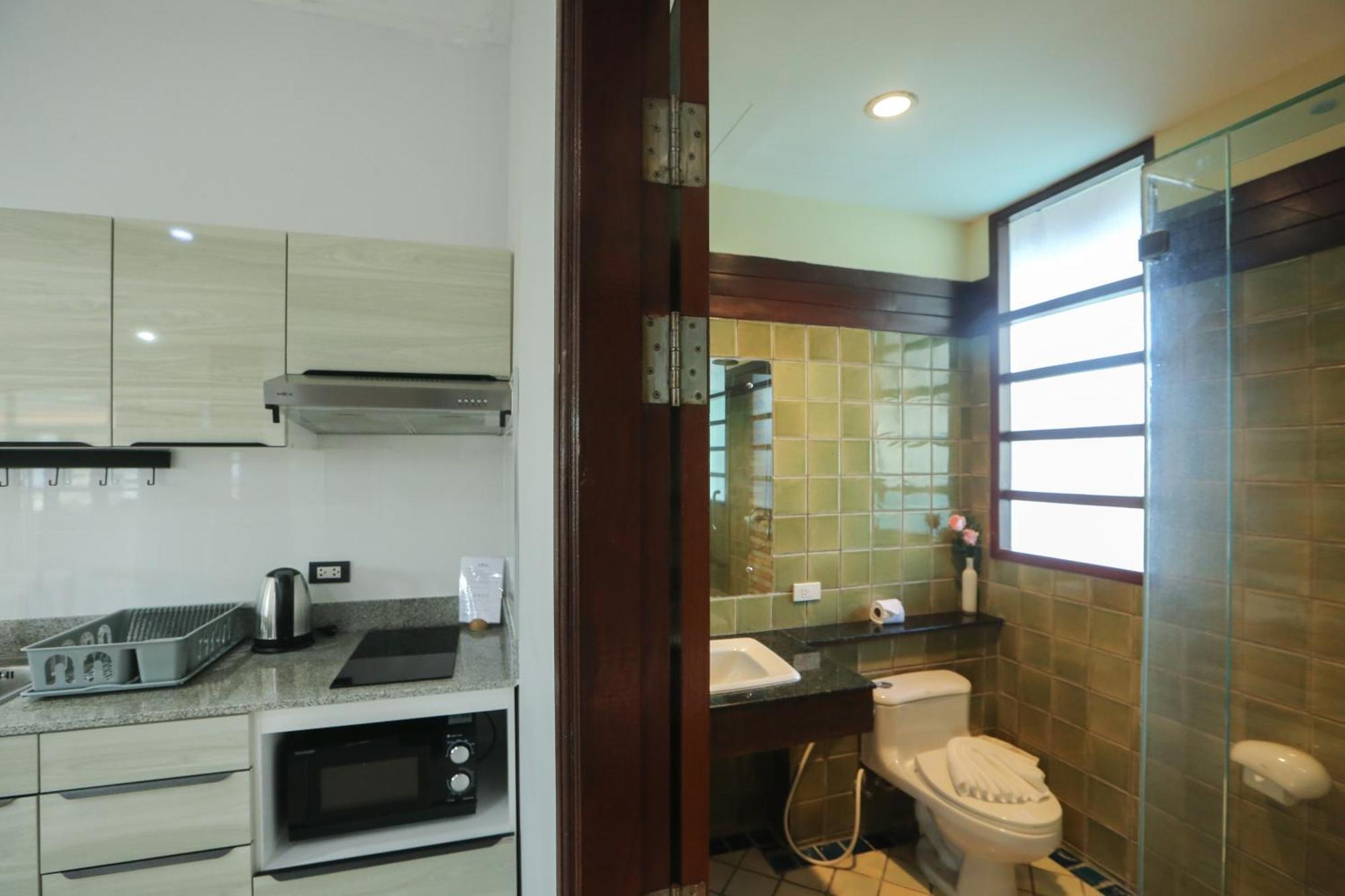 Blue Beach Apartment Rawai Екстериор снимка