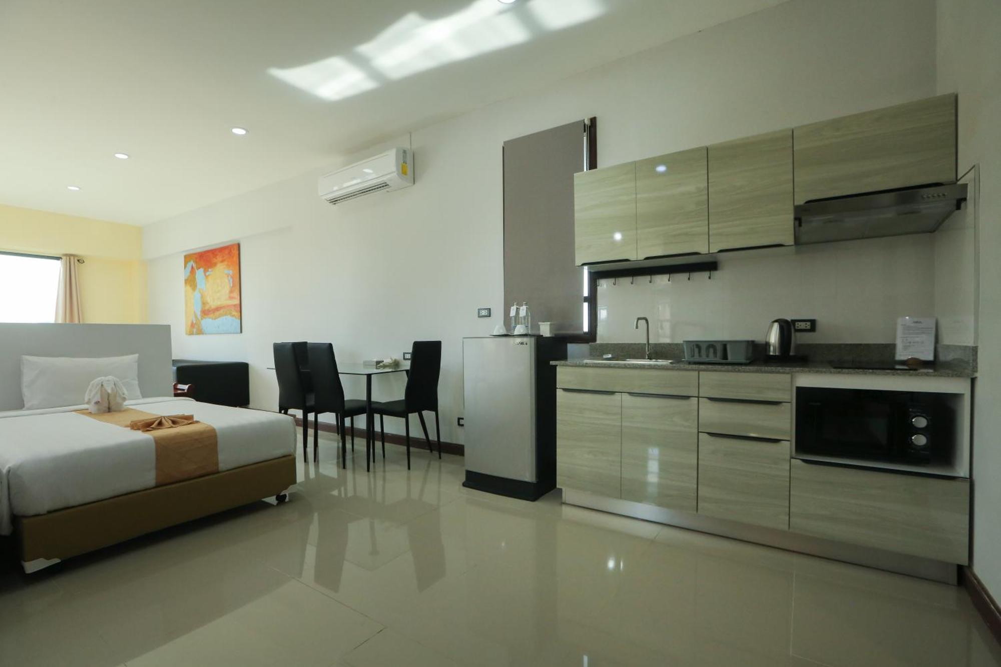 Blue Beach Apartment Rawai Екстериор снимка