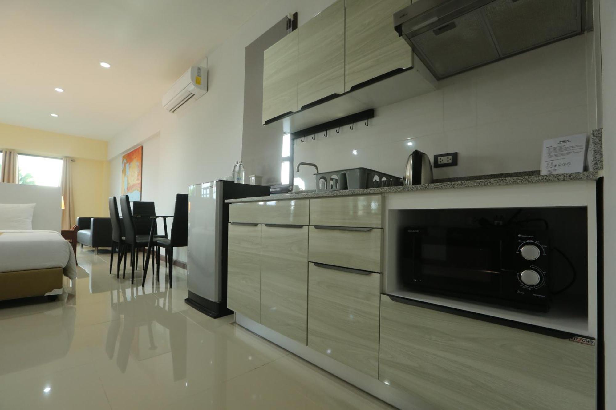 Blue Beach Apartment Rawai Екстериор снимка